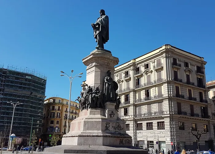 לינה וארוחת בוקר Thousand Colors