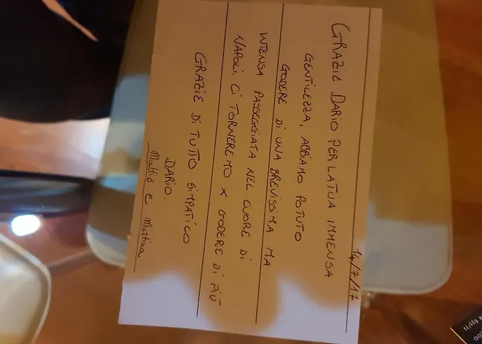 Thousand Colors לינה וארוחת בוקר נאפולי