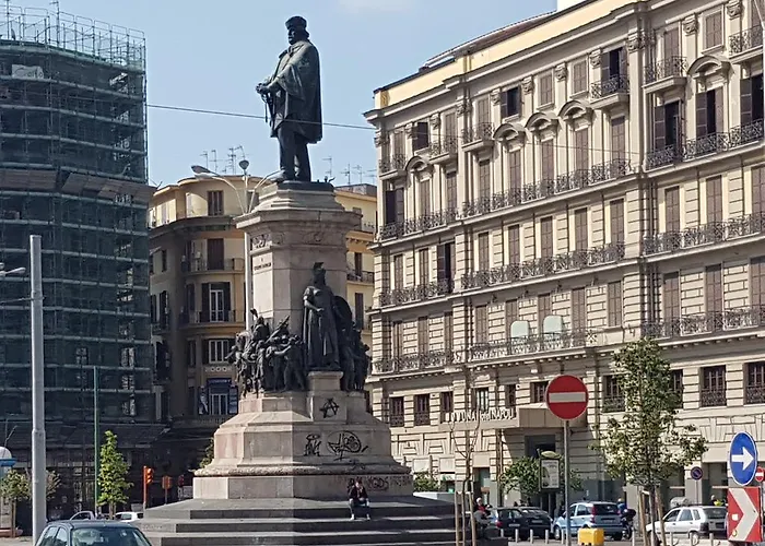 Thousand Colors 4* نابولي