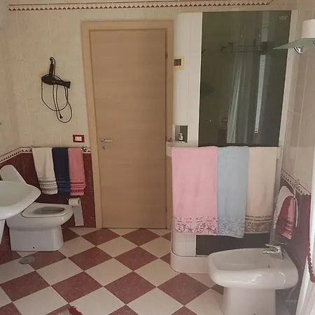 Thousand Colors B&B