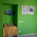 Thousand Colors Отель типа 